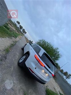 جیپ گراند شیرۆکی